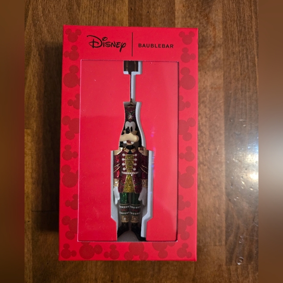 BaubleBar Goofy Keychain - Picture 5 of 5